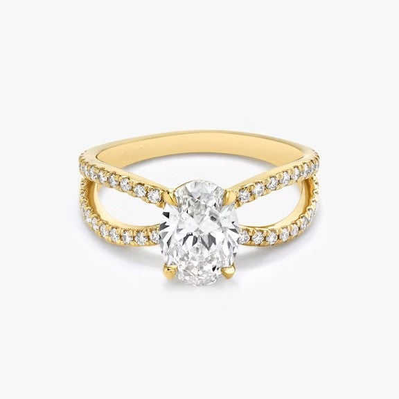 Butterfly Oval Pavéful Lab Diamond Engagement Ring