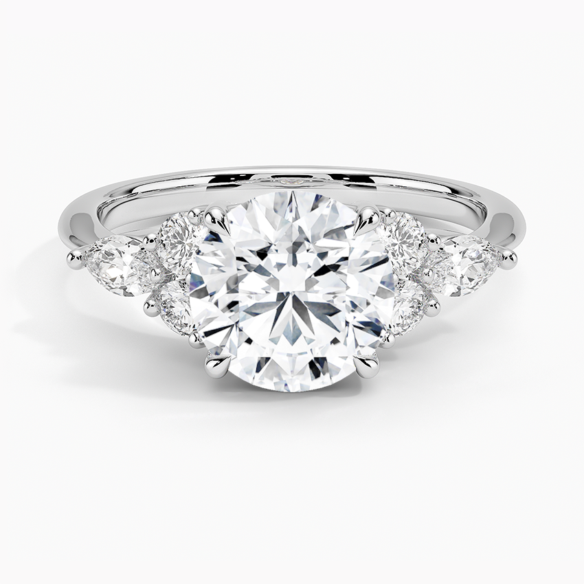 Nazia Round Lab Grown Diamond Engagement Ring